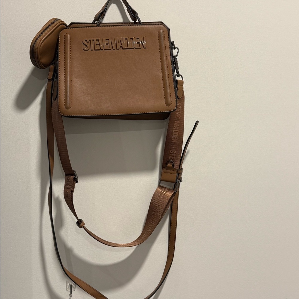 Steve Madden brown Bag with Strap